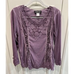 Pyramid Collection Purple Top Size Medium Crochet Lace Corset Fairy Boho Peasant
